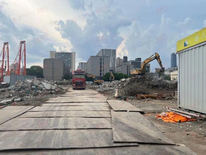 售楼处发布招商林屿湖畔生活新标杆不朽情缘盛大开幕▷招商林屿湖畔(图35)